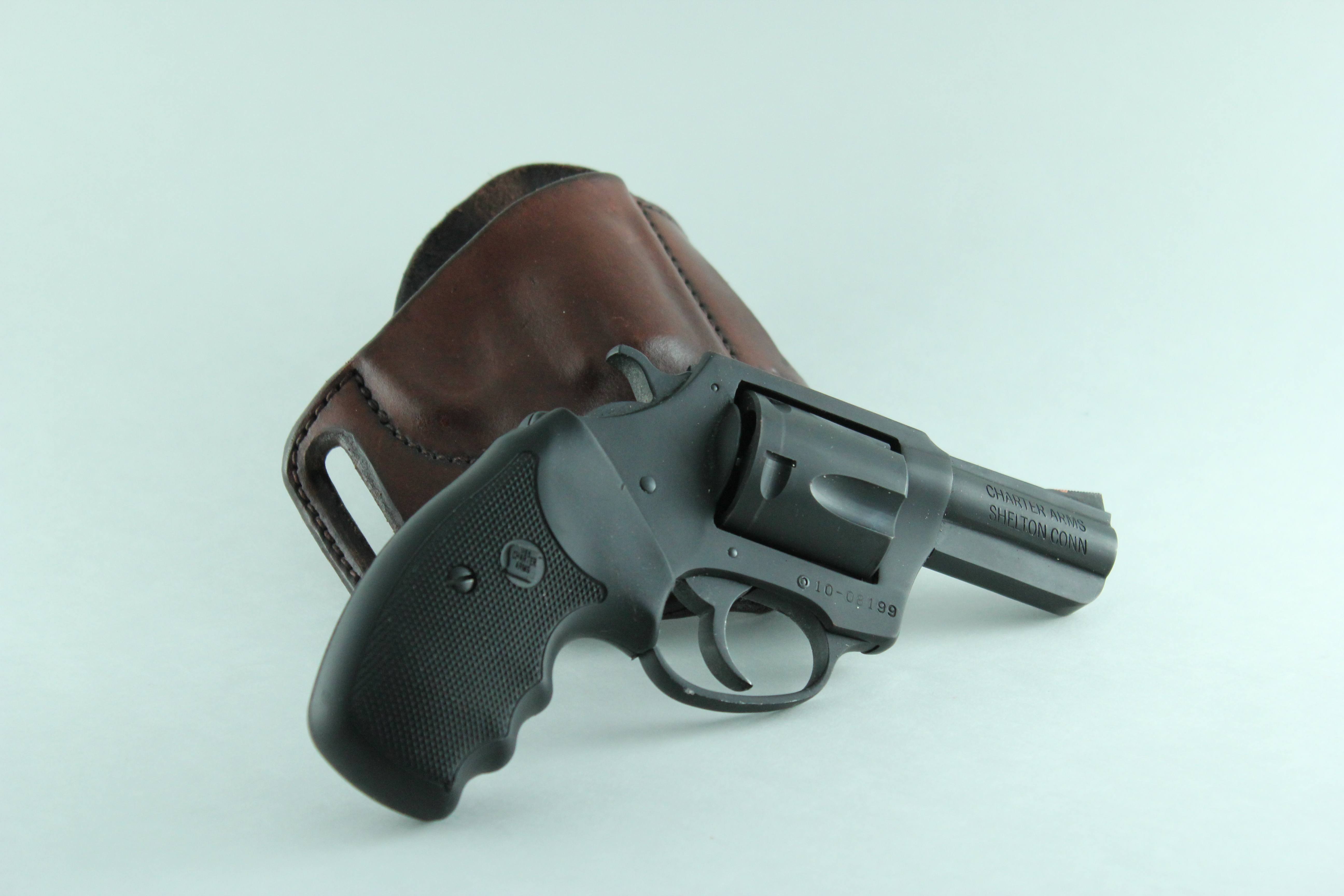 Кольт бульдог. Веблей бульдог револьвер. Револьвер iver johnson. Кольт бульдог револьвер. Бульдог сигнальный.